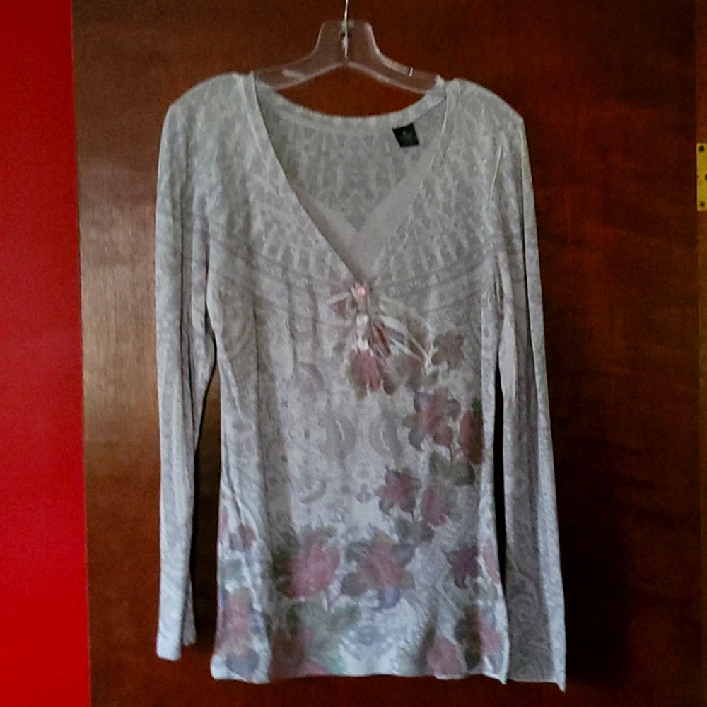 Long sleeve shirt